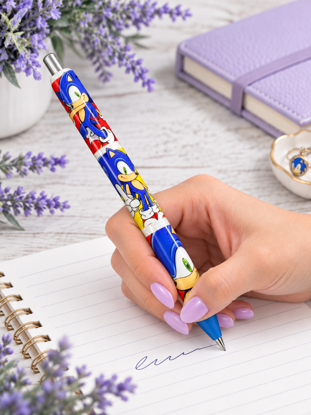 Handmade Sonic the Hedgehog glitter pen with free refill