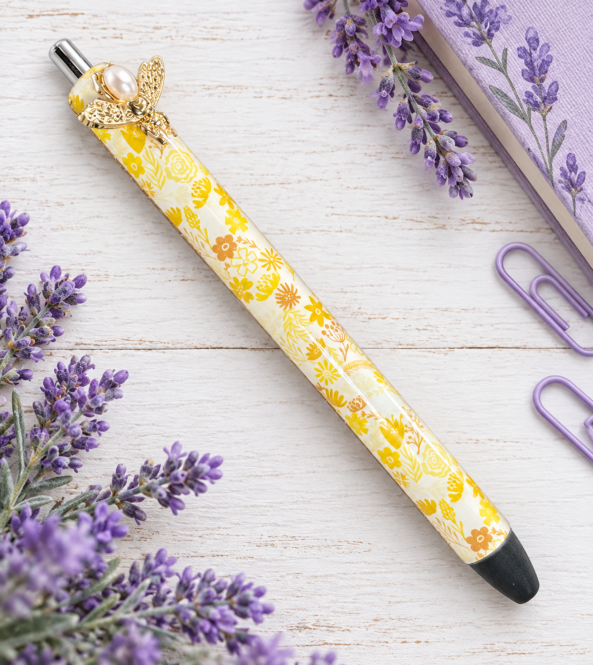 Handmade Bee and Flowers glitter pen with free refill
