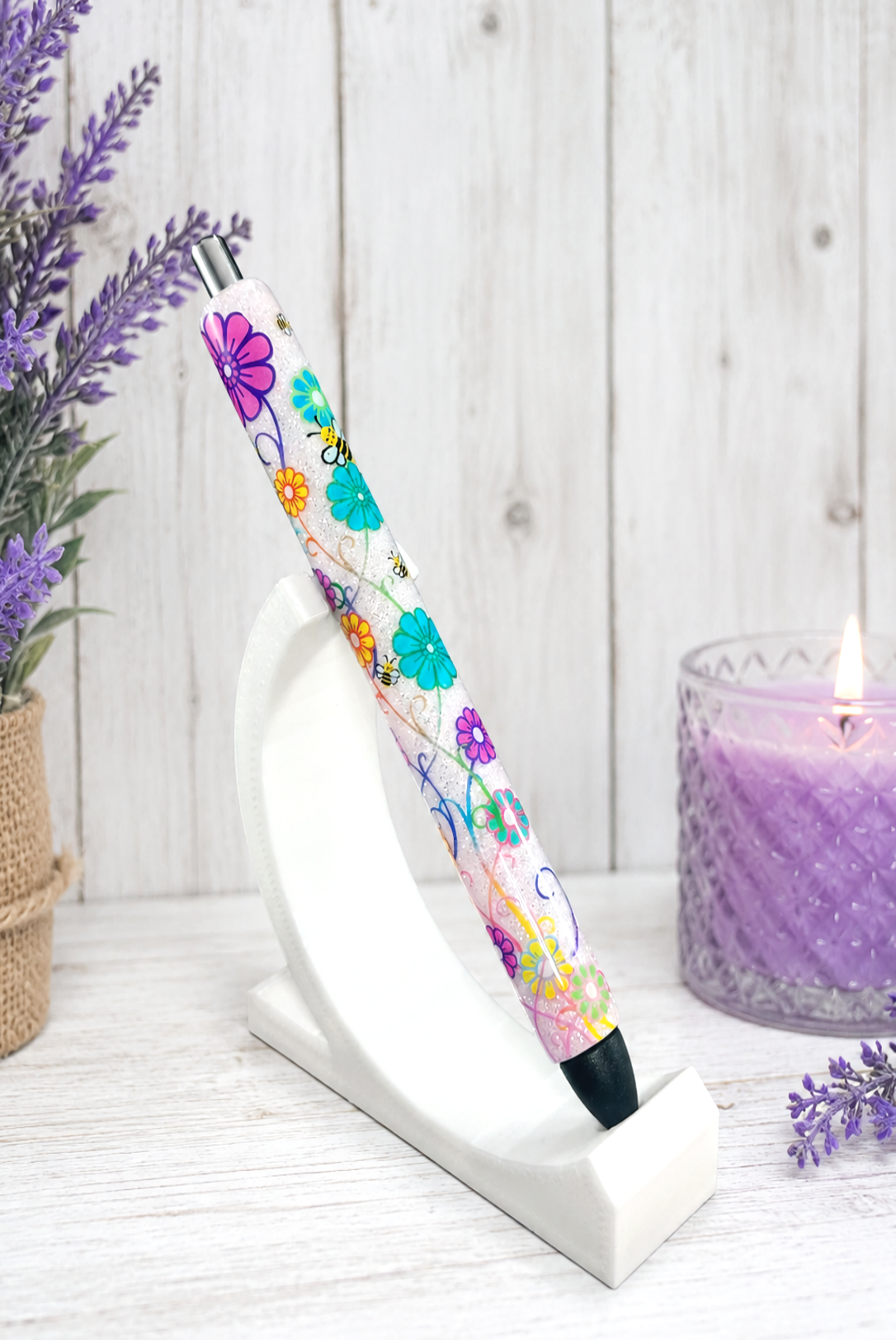Handmade Flowers and Bees glitter pen with free refill