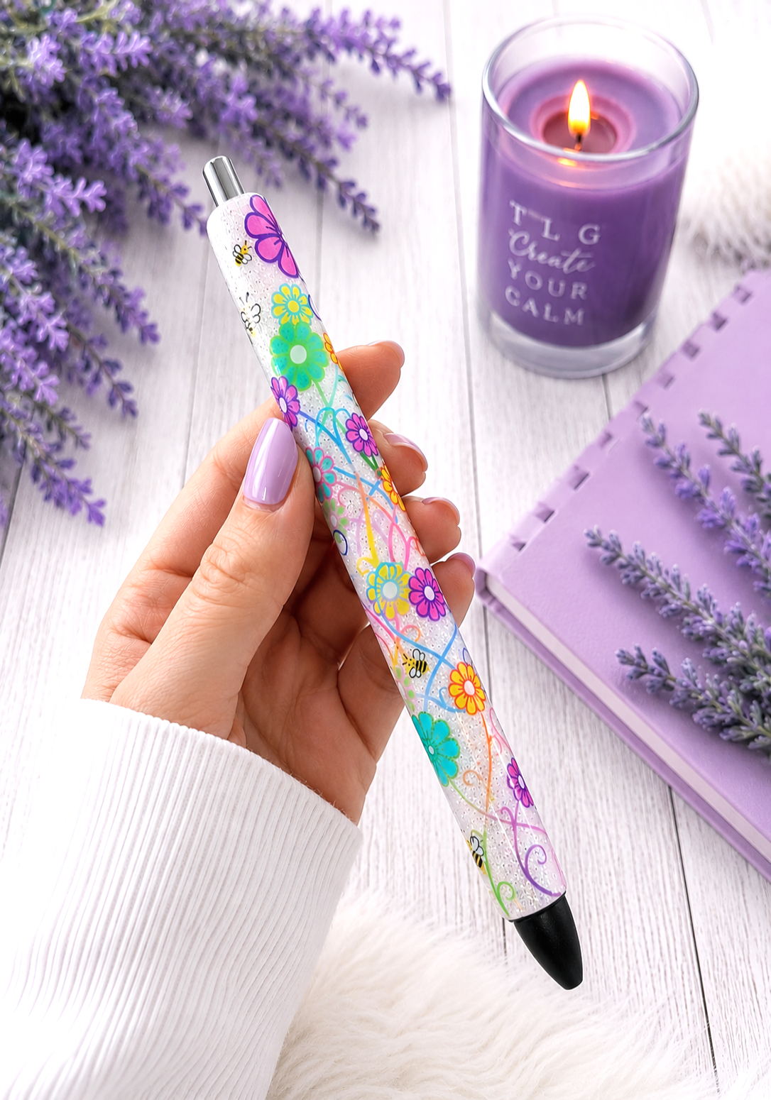 Handmade Flowers and Bees glitter pen with free refill