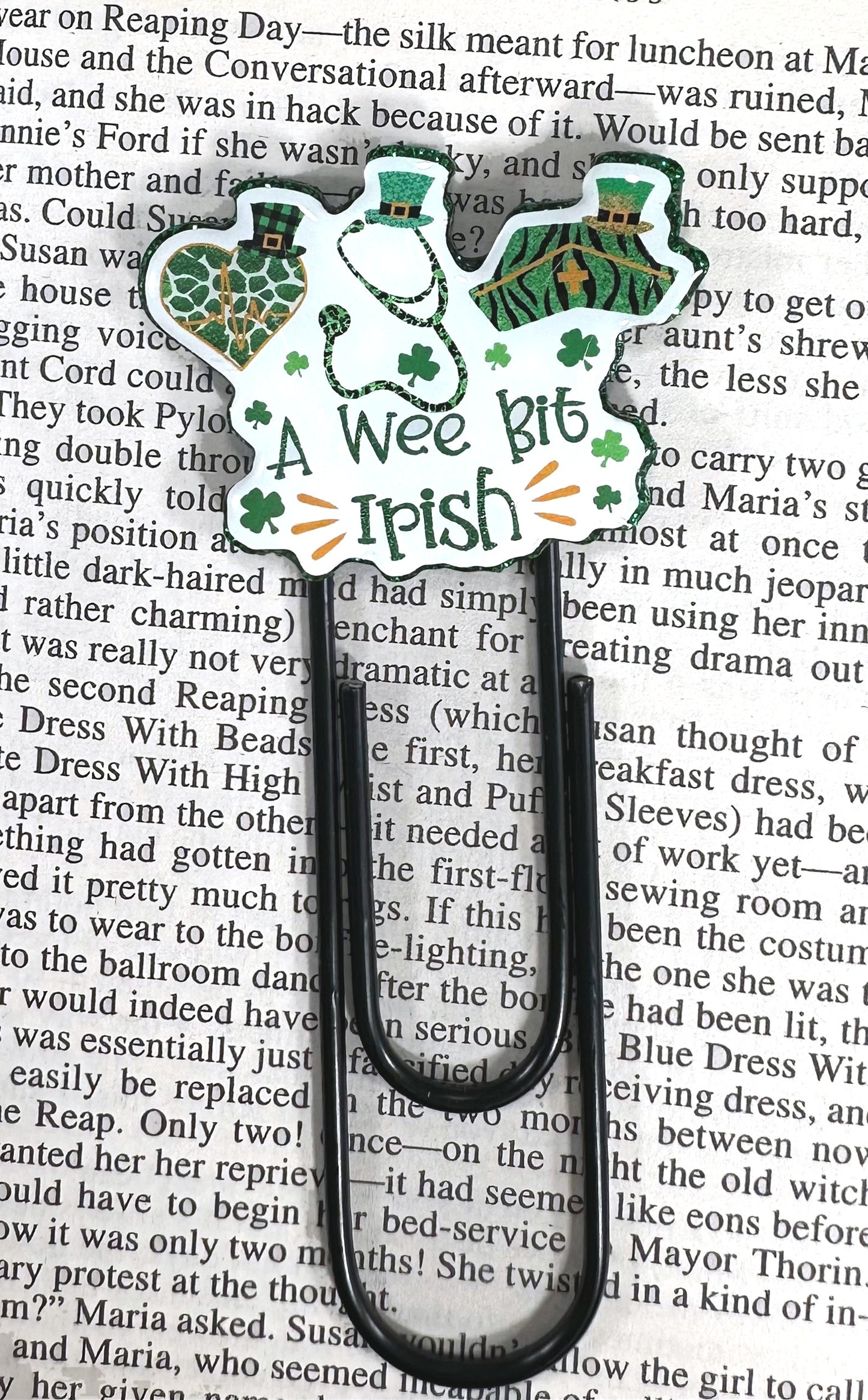 Irish Book Lovers Jumbo Paper Clip Bookmark