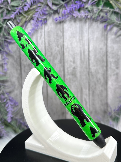 Handmade Bigfoot Sasquatch on green glitter pen with free refill