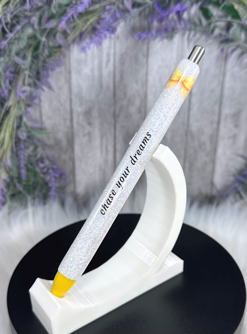 Handmade Chase Your Dreams glitter pen with free refill