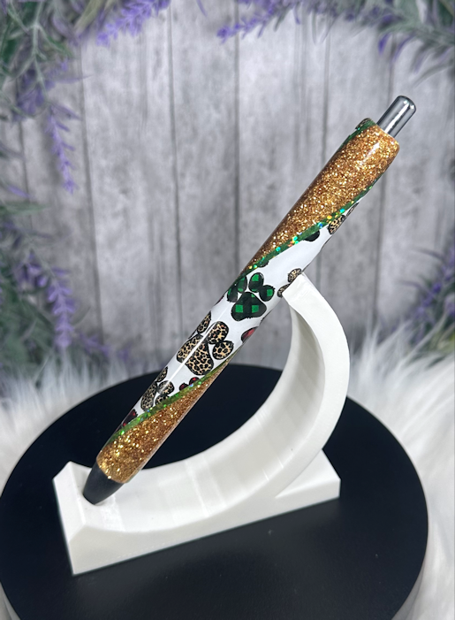 Handmade Christmas Dog Paws on Gold glitter pen with free refill