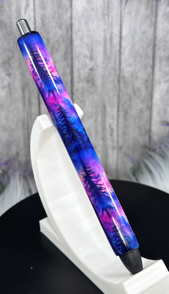 Handmade Northern Lights on white glitter pen with free refill