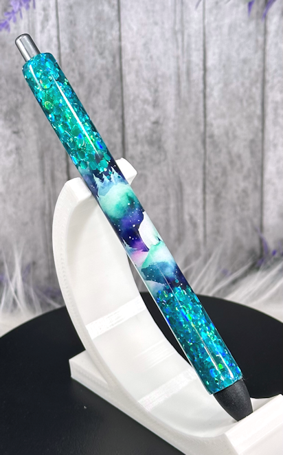 Handmade Polar Bears with Chunky Aqua glitter pen with free refill