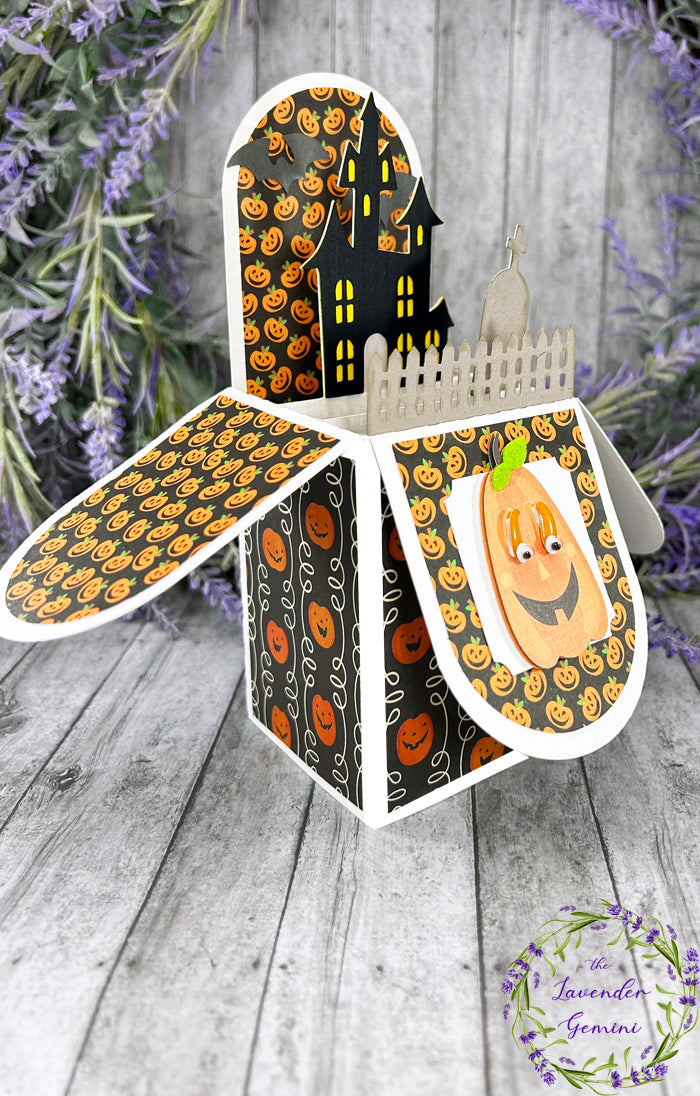 Handmade 3D Halloween Spooky House card