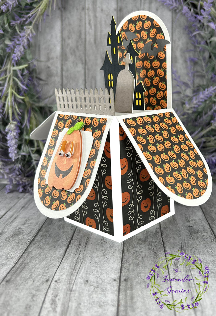 Handmade 3D Halloween Spooky House card