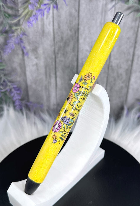 Handmade Nurse glitter pen with free refill