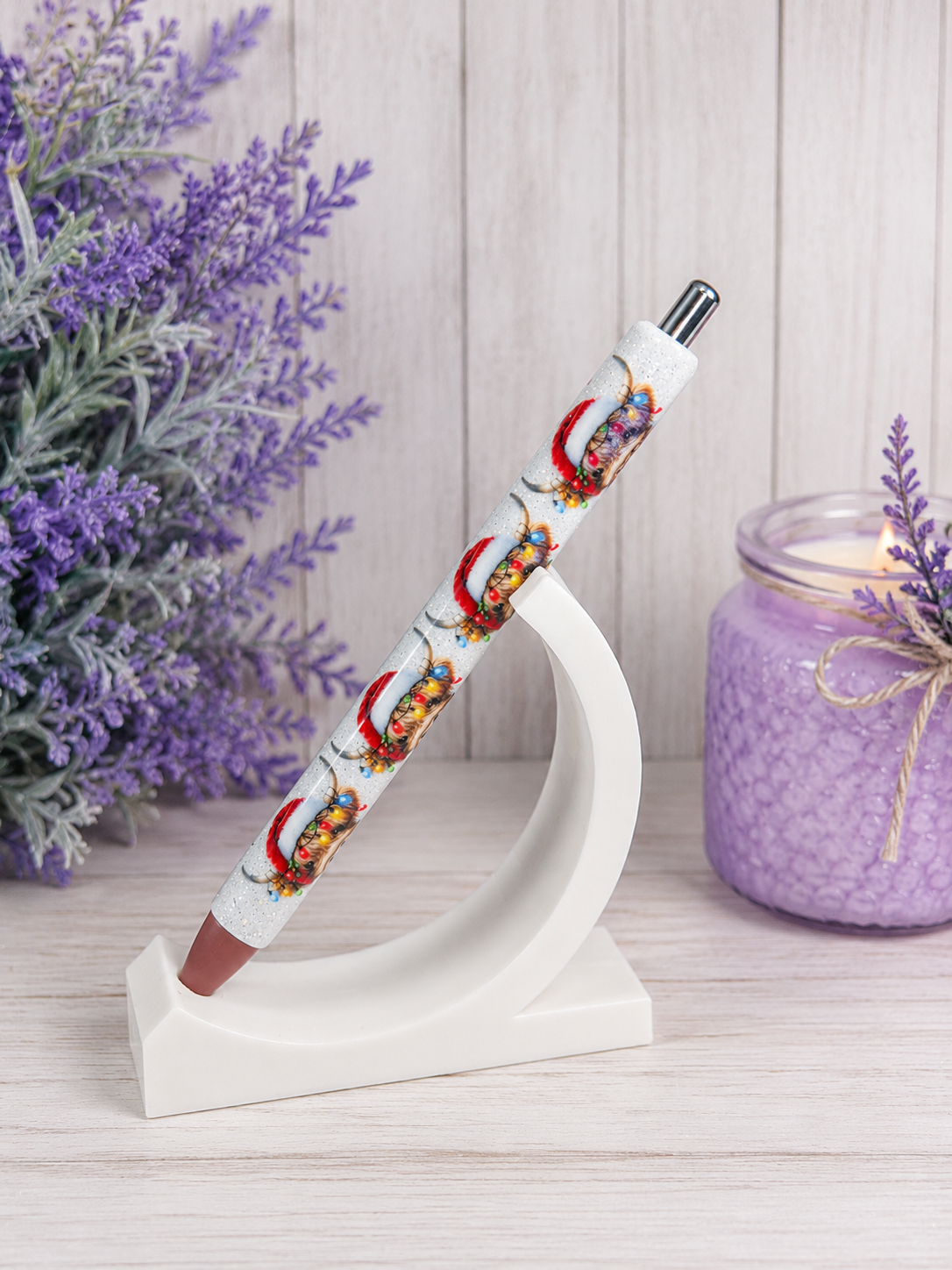 Handmade Christmas Highland Cows glitter pen with free refill