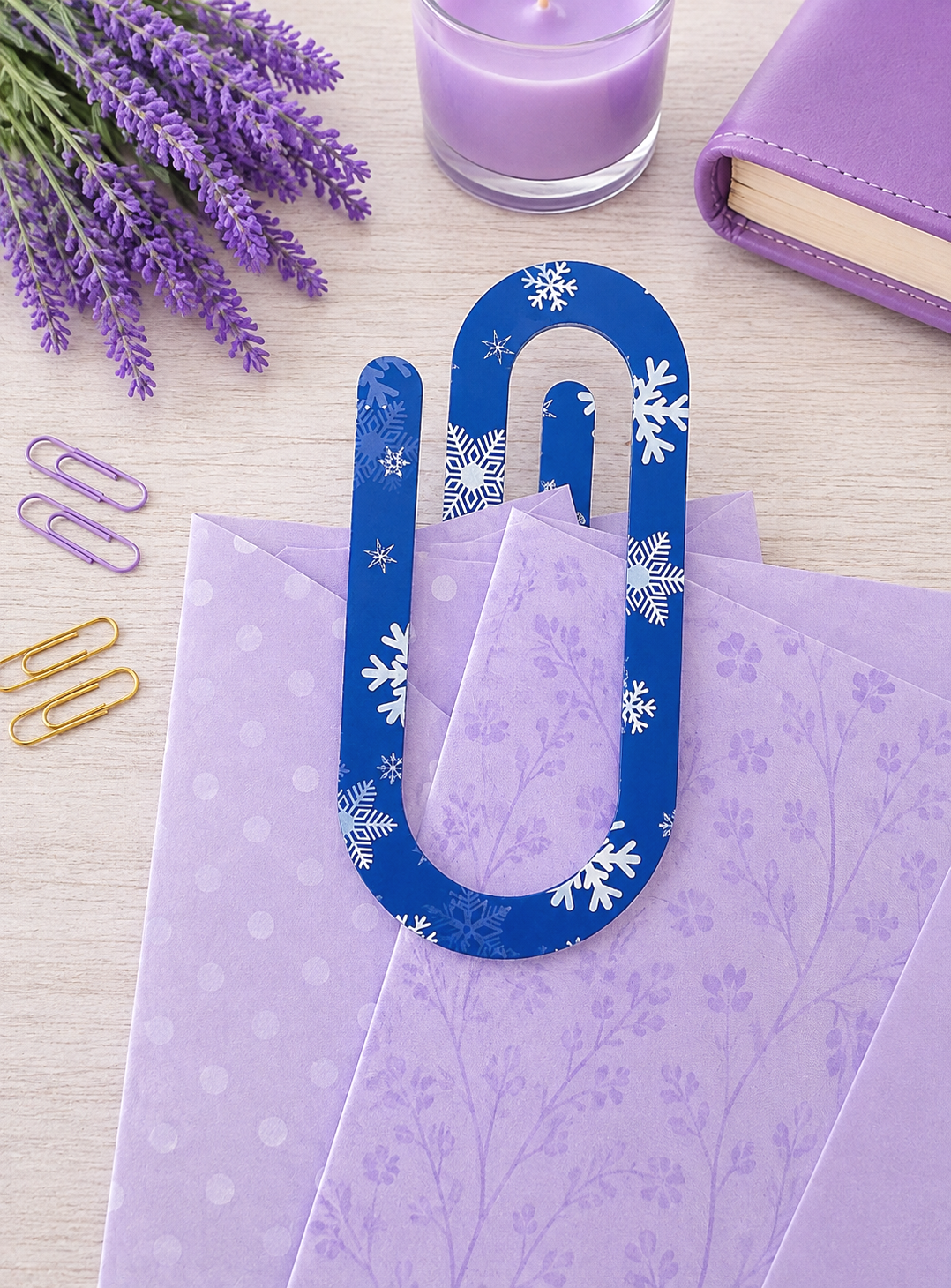 Jumbo Decorative Acrylic Paper Clip Christmas 4