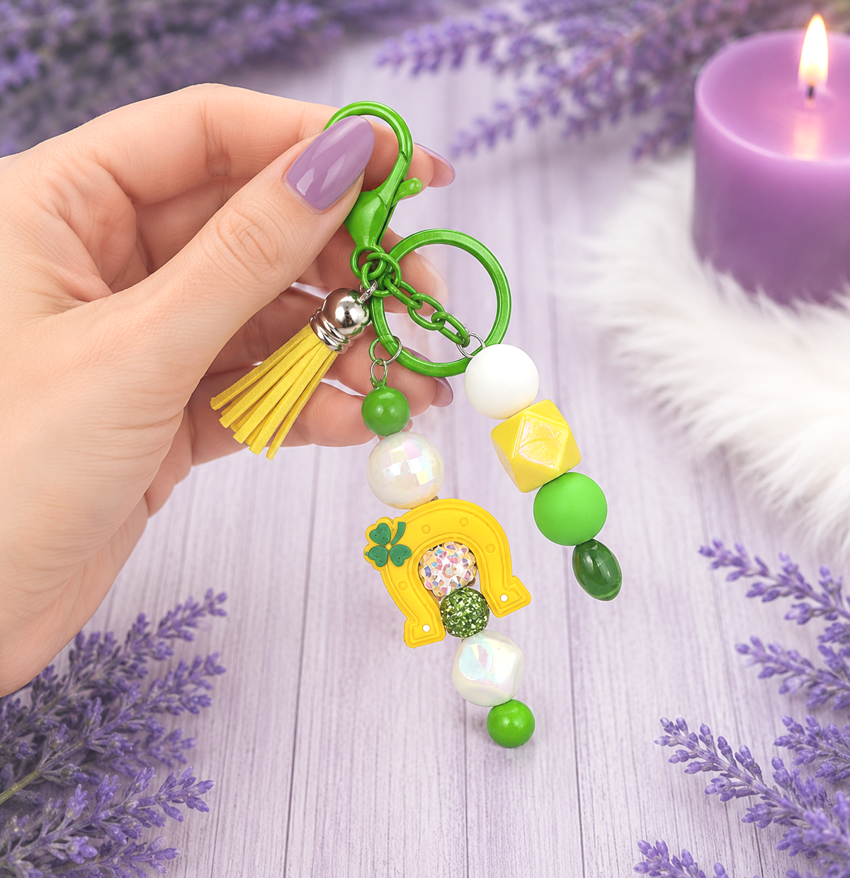 Handmade Beaded St Patricks horseshoe Keychain With Clip and Keyring